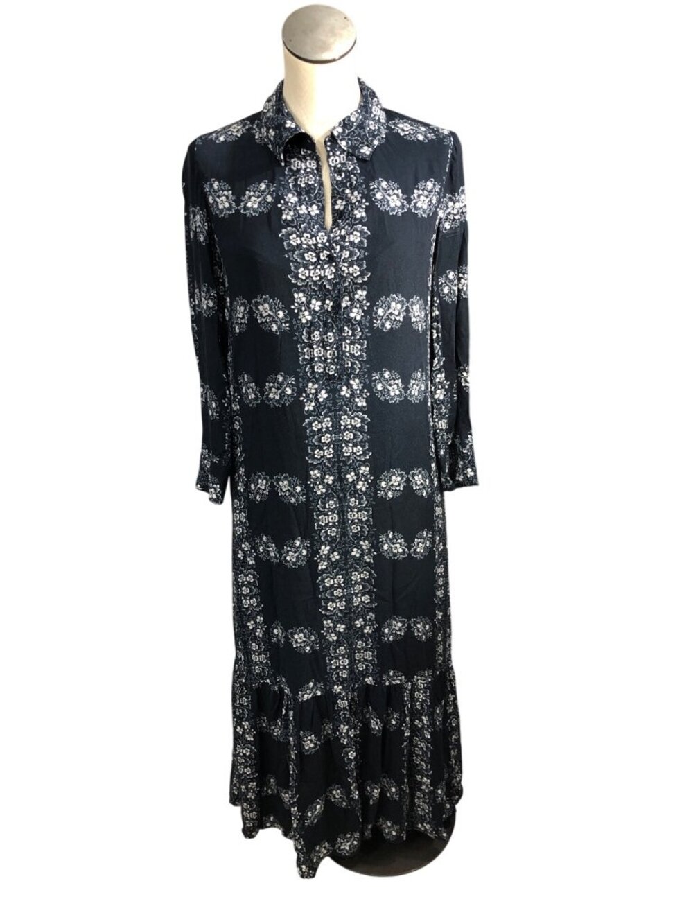 Hyacinth House Tuckernuck Floral Miller Dress Womens XS Navy Long Sleeve Maxi - Picture 9 of 16